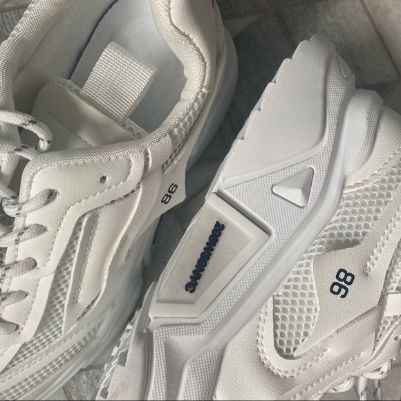 white chunky sneakers - Picture 3 of 12